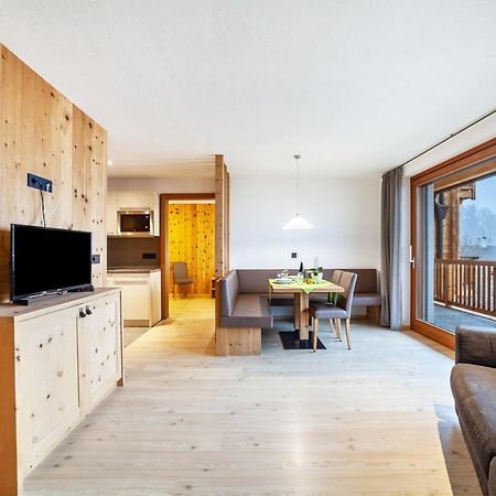 Residence Kalchgruberhof Zirbe Санта-Вальпурга Экстерьер фото